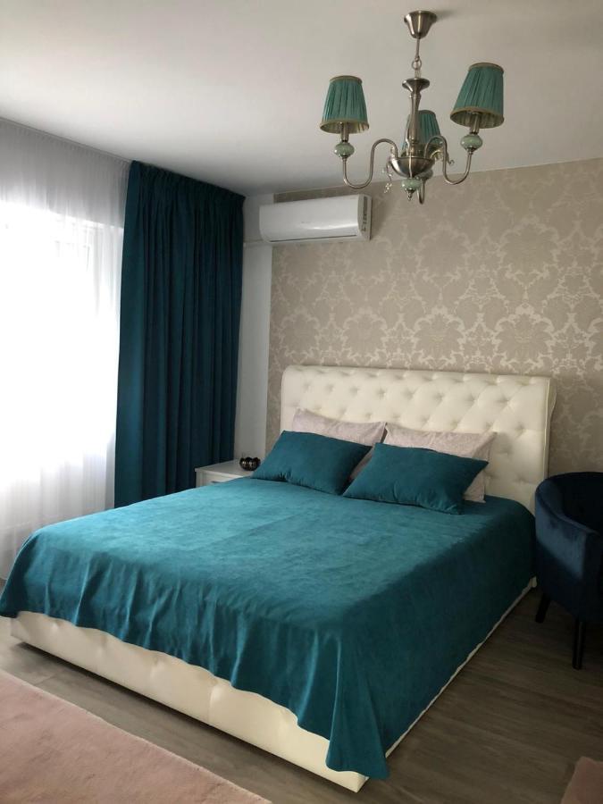 Tudor Apartment เบรยลา ภายนอก รูปภาพ